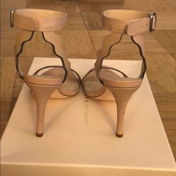 Loeffler Randall Scalloped Nude Sandals - Picture 4 of 5